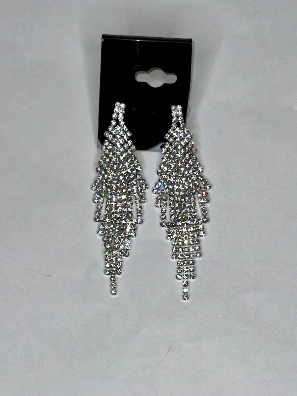 Fashionable Hoop Earrings-Chandelier Earrings