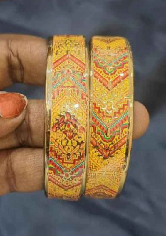 Cuff Bangles for Women-Pleasing Multicolor Glass Bangles With Arrow Design Work For Women