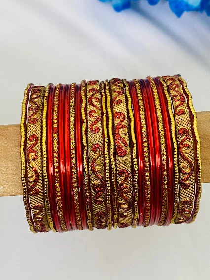 Plain Gold Bangles-Red Color Exquisite Shining Metal Bangles With Golden Work